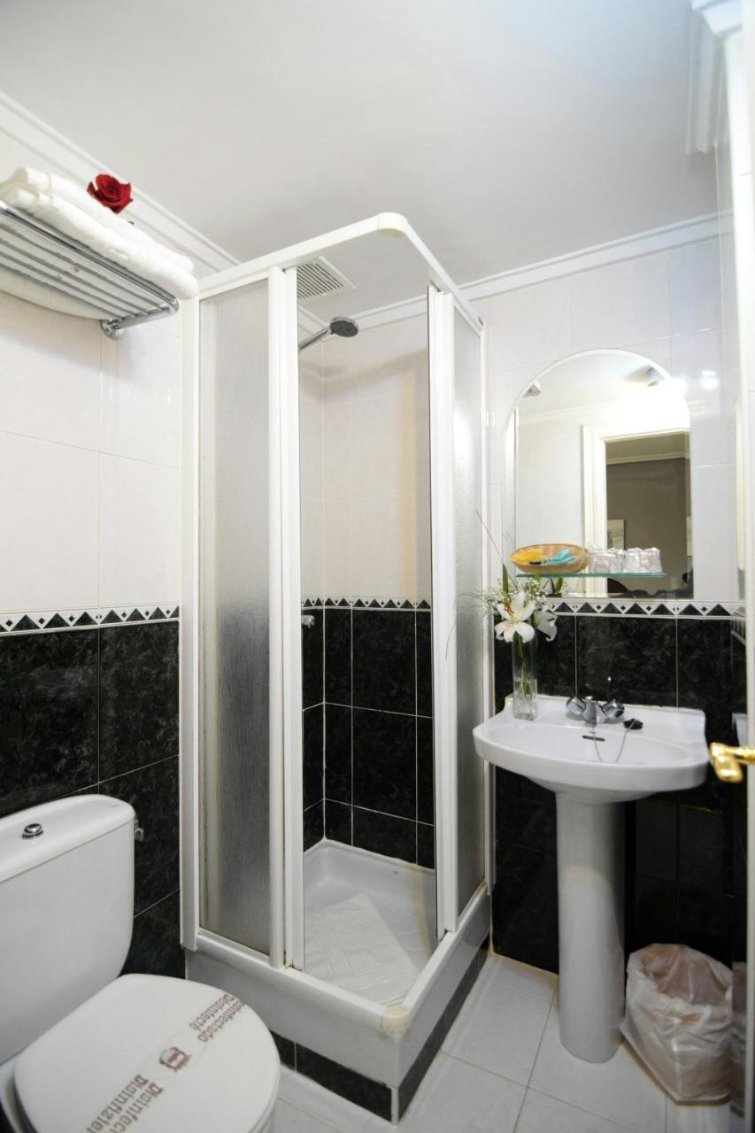 Gasthof Hospedium Plaza Mayor 2*